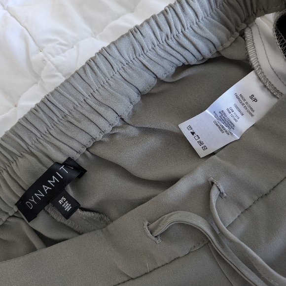 Dynamite Green White Black Stripe Elastic Waist Dress Pant Size S - Picture 2 of 3